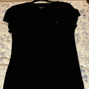 Tommy Hilfiger t shirt